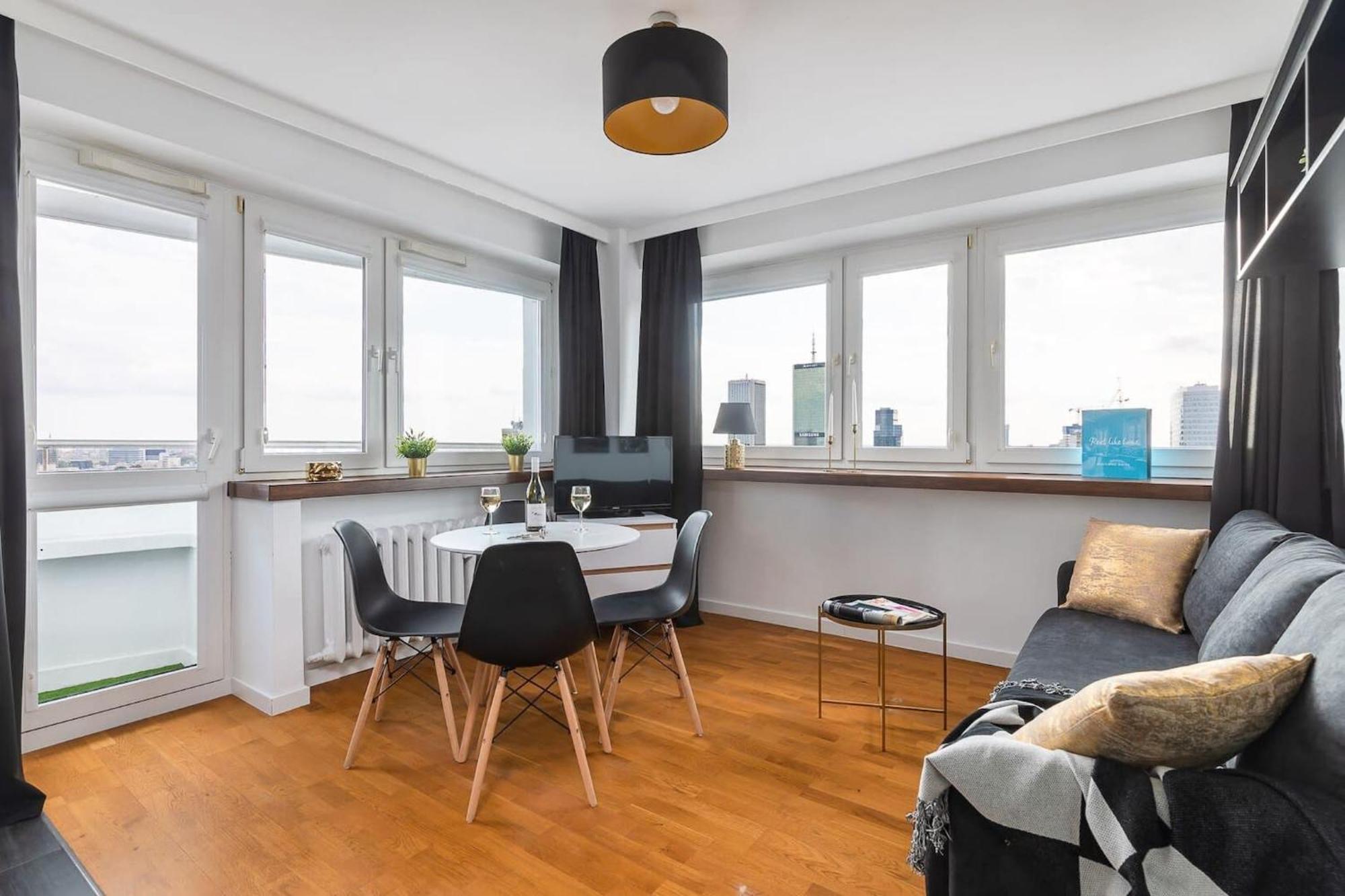Chmielna 35 - City View Apartment By Noclegi Renters Varşovia Exterior foto
